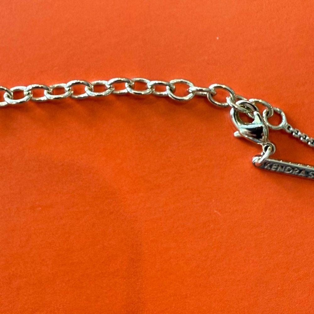 Kendra Scott AUTHENTIC Small Bar Gold with Drusy Necklace - Picture 4 of 5